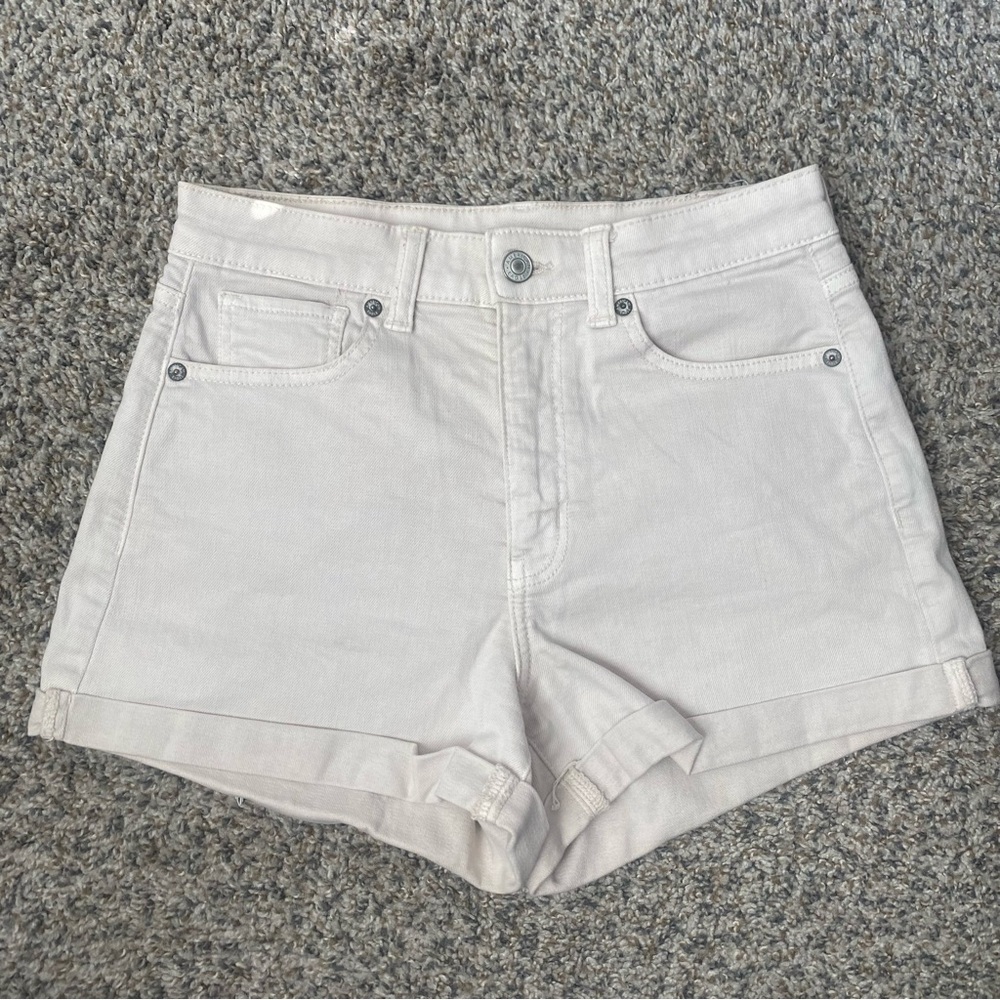 AMERICAN EAGLE stretch denim mom shorts